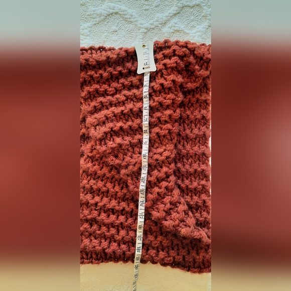 Hand Knit Wrap - Picture 3 of 4